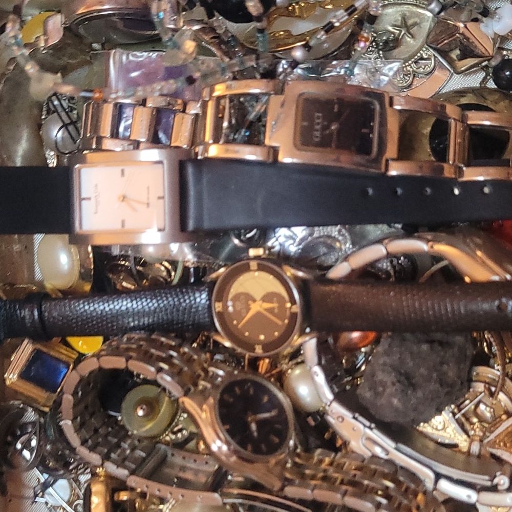 Ladies watches and jewelry